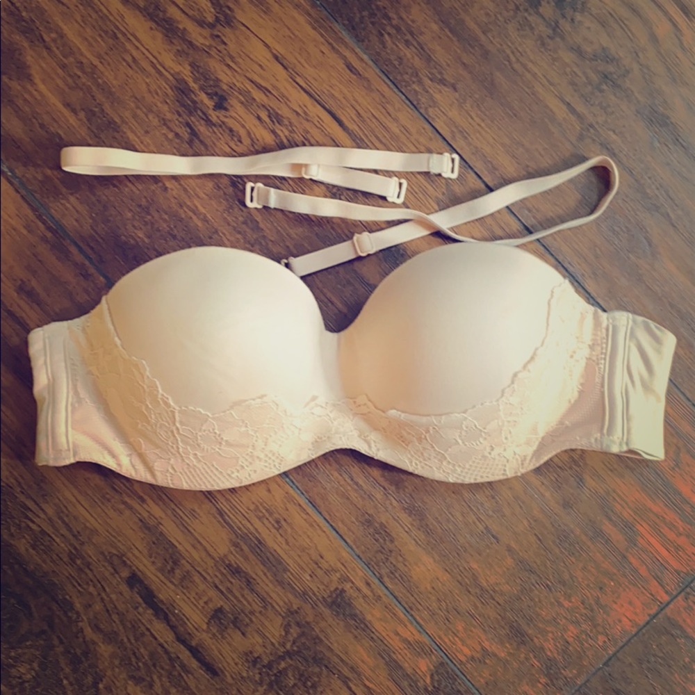 VS Body by Victoria Convertible Strapless bra